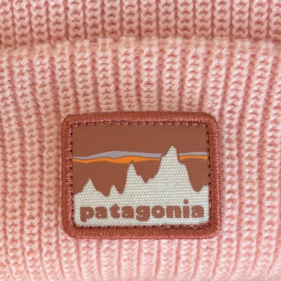 RARE Like New Patagonia Kids Logo Beanie, '73 Skyline: Mallow Pink - Picture 3 of 3
